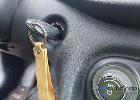 2013 Dodge Dart Sxt z USA, uszkodzony, nr VIN 1C3CDFBH6DD338030